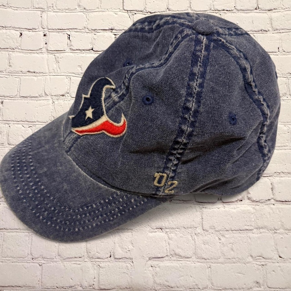 Vintage 2002 Houston Texans cap